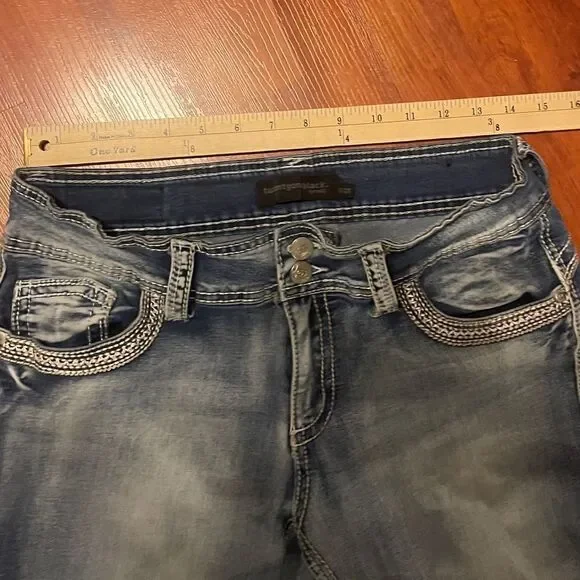 Twentyone Black By Rue21 Jeans. Size 11 juniors. Used. Please see details. - Picture 7 of 12